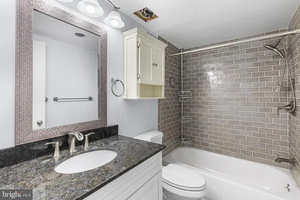 $249,500 | 190 Drummers Lane, Unit 190, Wayne, PA 19087