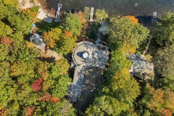 $3,695,000 | 191 North Shore Road, New Durham, NH 03855
