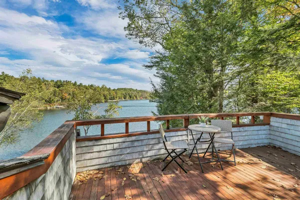$3,695,000 | 191 North Shore Road, New Durham, NH 03855