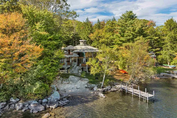 $3,695,000 | 191 North Shore Road, New Durham, NH 03855