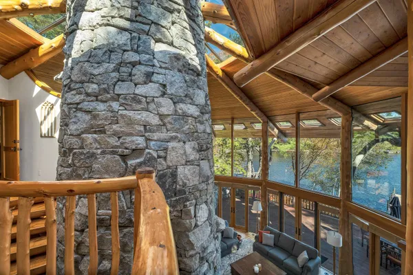 $3,695,000 | 191 North Shore Road, New Durham, NH 03855