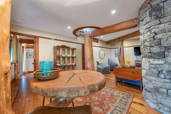 $3,695,000 | 191 North Shore Road, New Durham, NH 03855