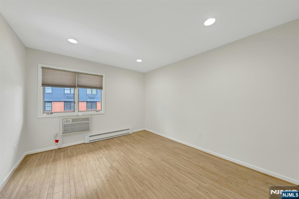 651 Riverside Avenue, Unit A10 Lyndhurst, NJ 07071 - Photo 23 of 36 Gallery Image 23