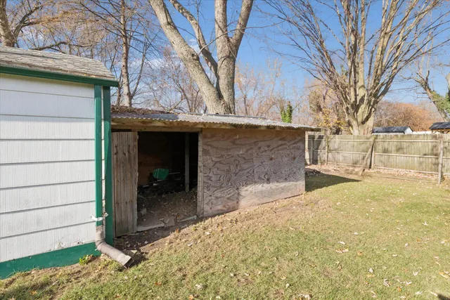 $129,900 | 1053 East Empire Avenue, Benton Harbor, MI 49022