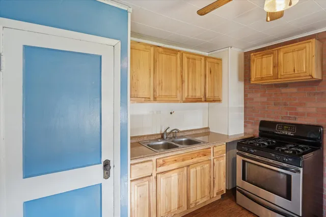 $129,900 | 1053 East Empire Avenue, Benton Harbor, MI 49022