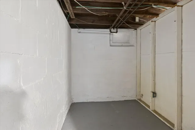 $129,900 | 1053 East Empire Avenue, Benton Harbor, MI 49022