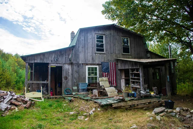 $300,000 | 264 Olds Road, Lempster, NH 03605