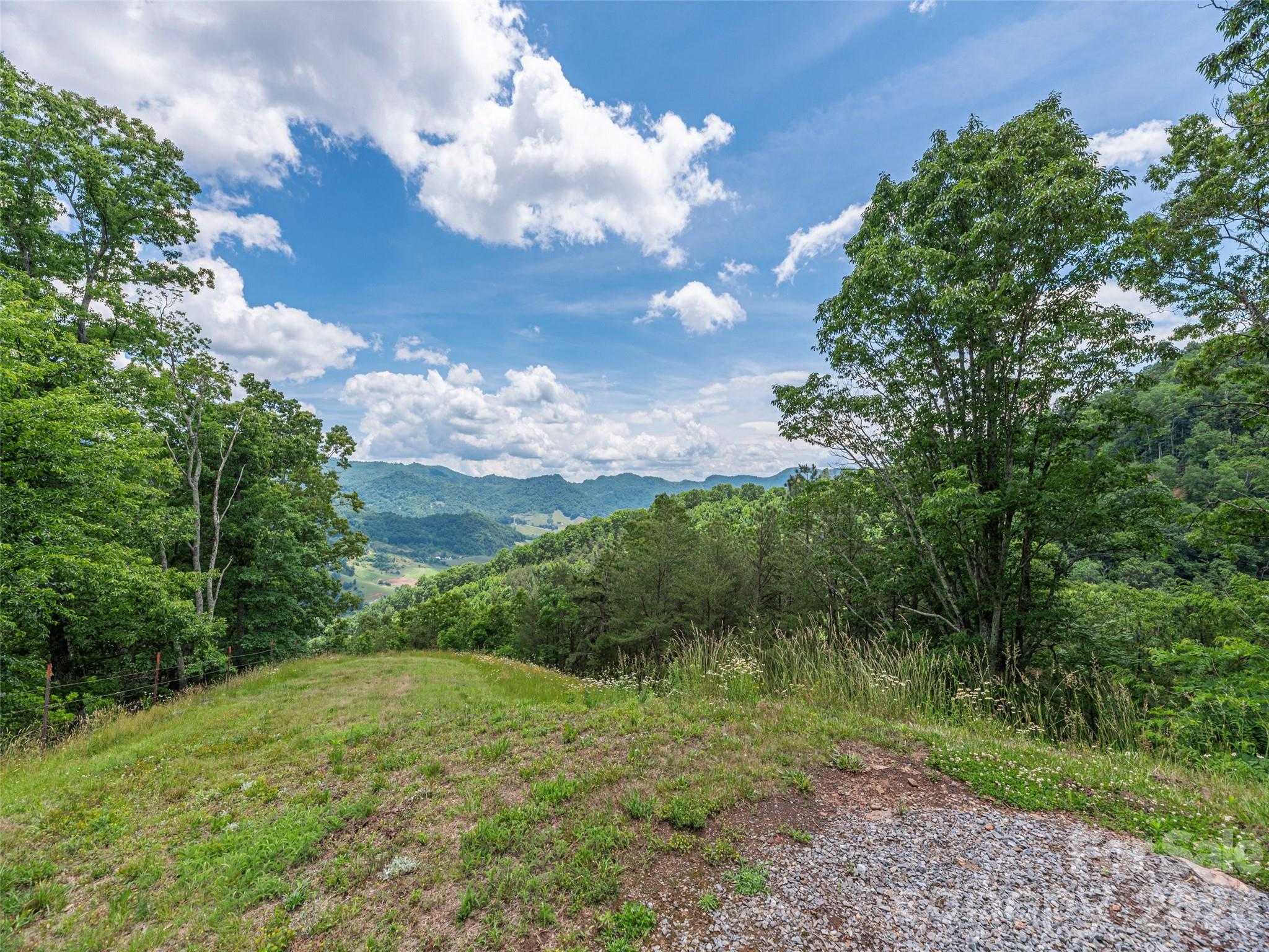1200 Clark Road Clyde, NC 28721 - Photo 28 of 32