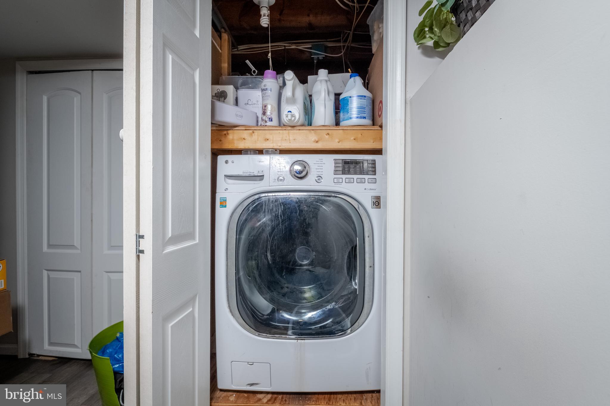 3126 Sollers Point Road Dundalk, MD 21222 - Photo 28 of 33 Laundry area