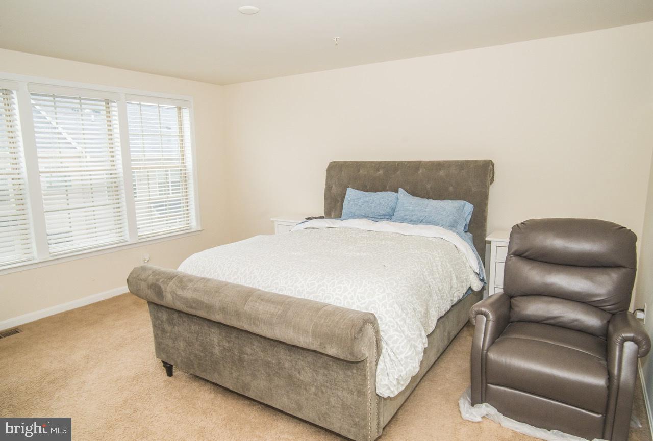 2541 Standifer Place Lanham, MD 20706 - Photo 11 of 25