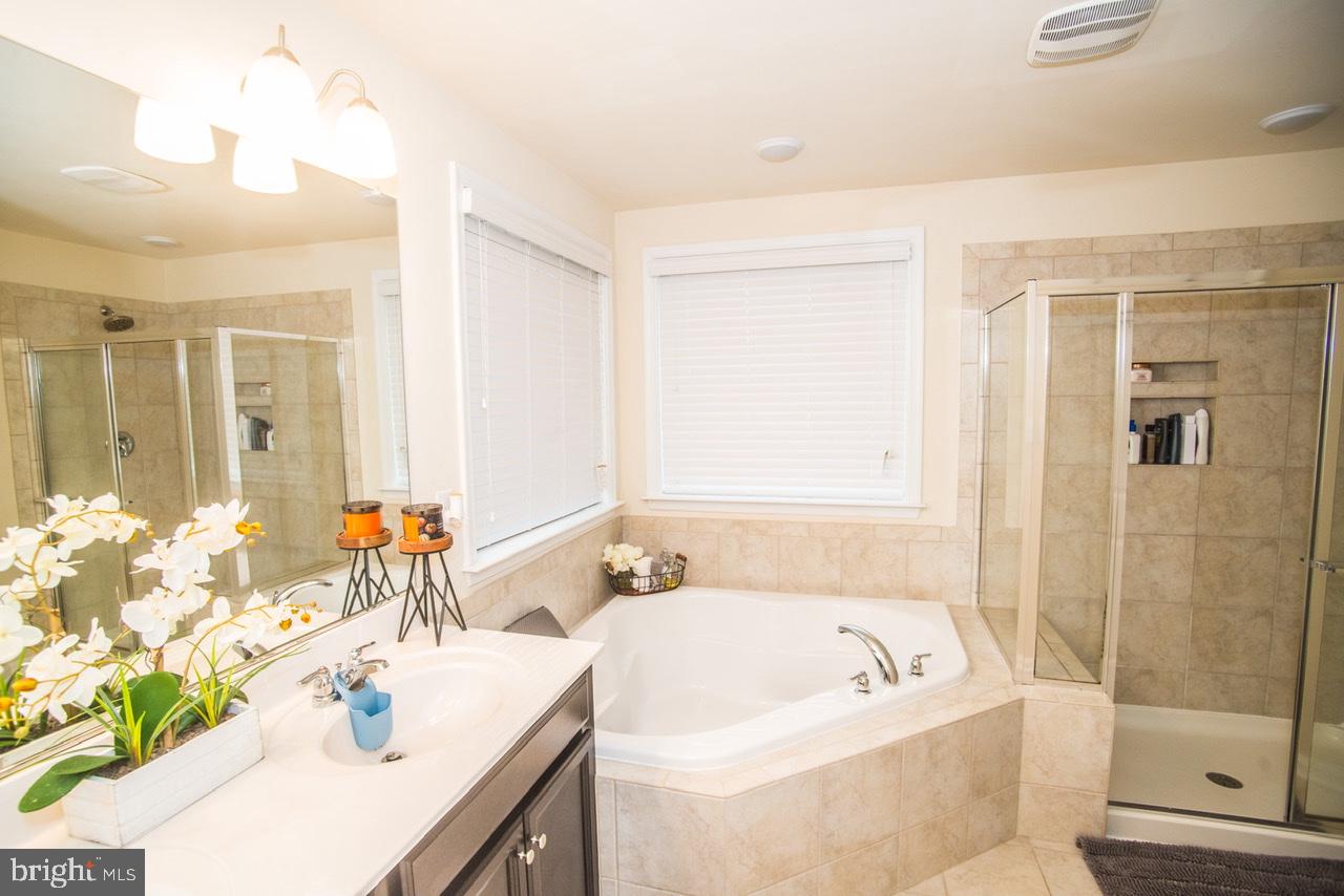 2541 Standifer Place Lanham, MD 20706 - Photo 13 of 25