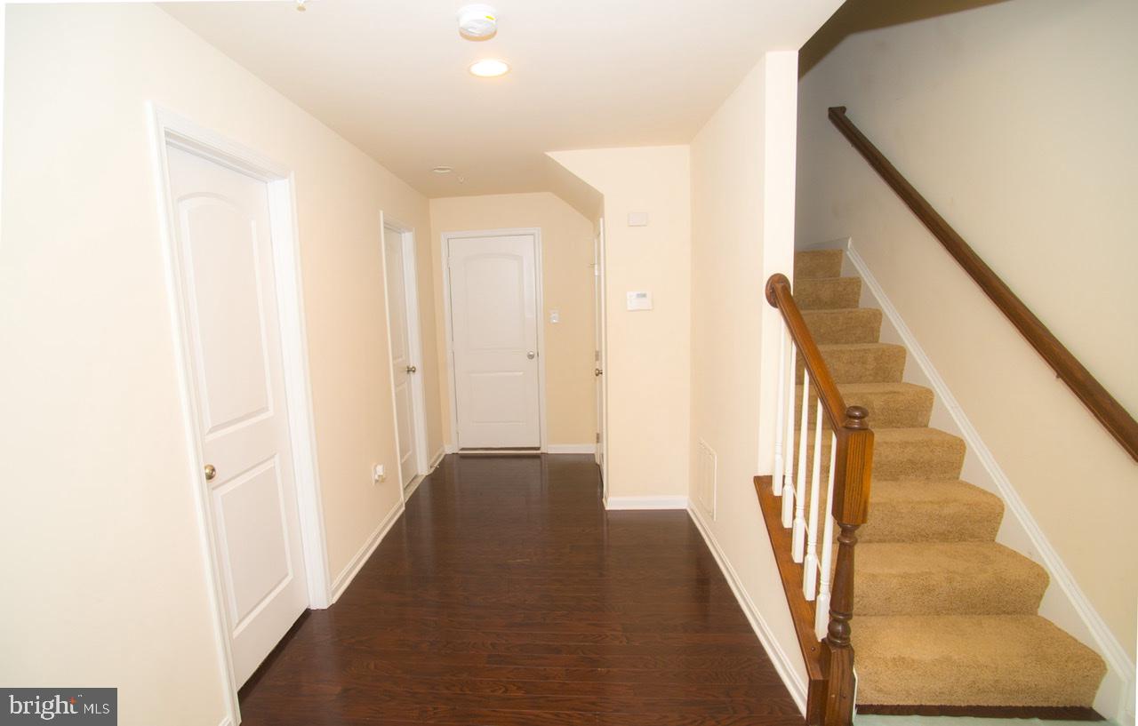 2541 Standifer Place Lanham, MD 20706 - Photo 2 of 25