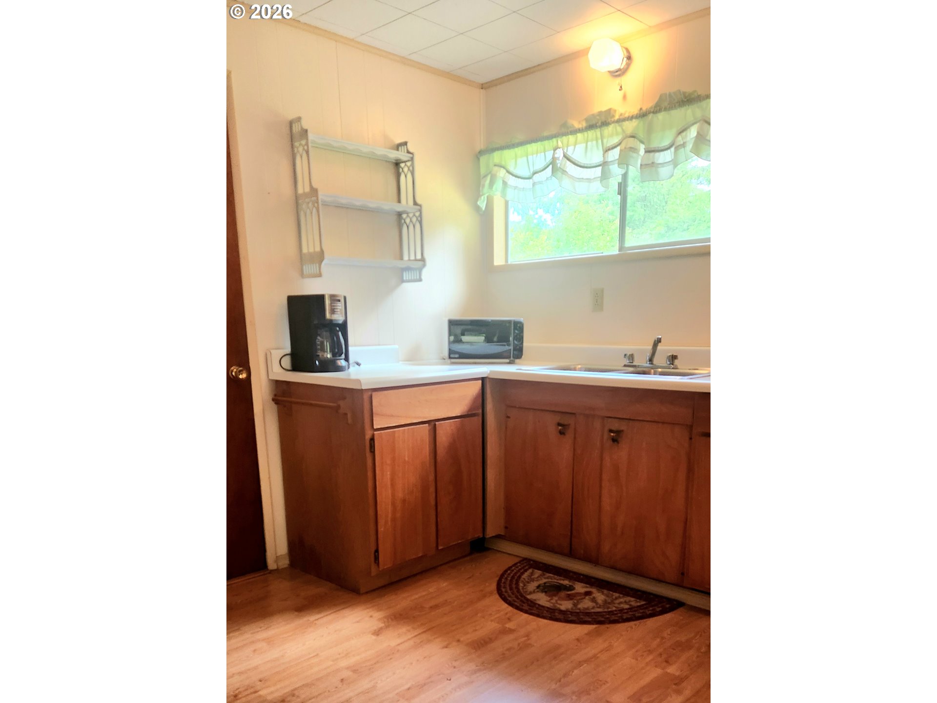 131 East Rainbow Road Waldport, OR 97394 - Photo 9 of 22