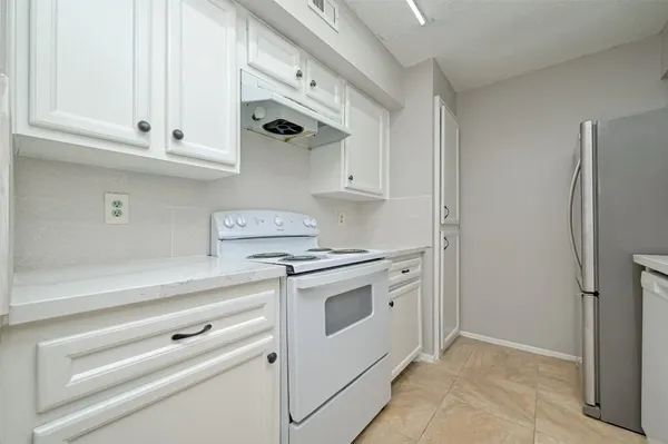 $1,500 | 6701 Sands Point Drive, Unit 55, Houston, TX 77074