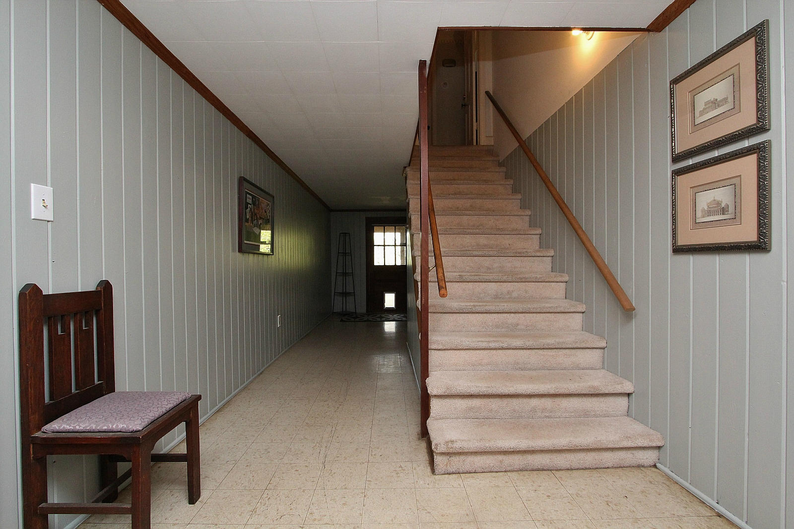 3232 Fordham Road Southwest Roanoke, VA 24014 - Photo 28 of 36 a view of entryway and hall with wooden floor