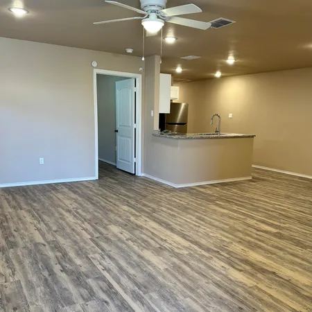 $1,500 | 1101 Preston Trail, Unit A, Wolfforth, TX 79382