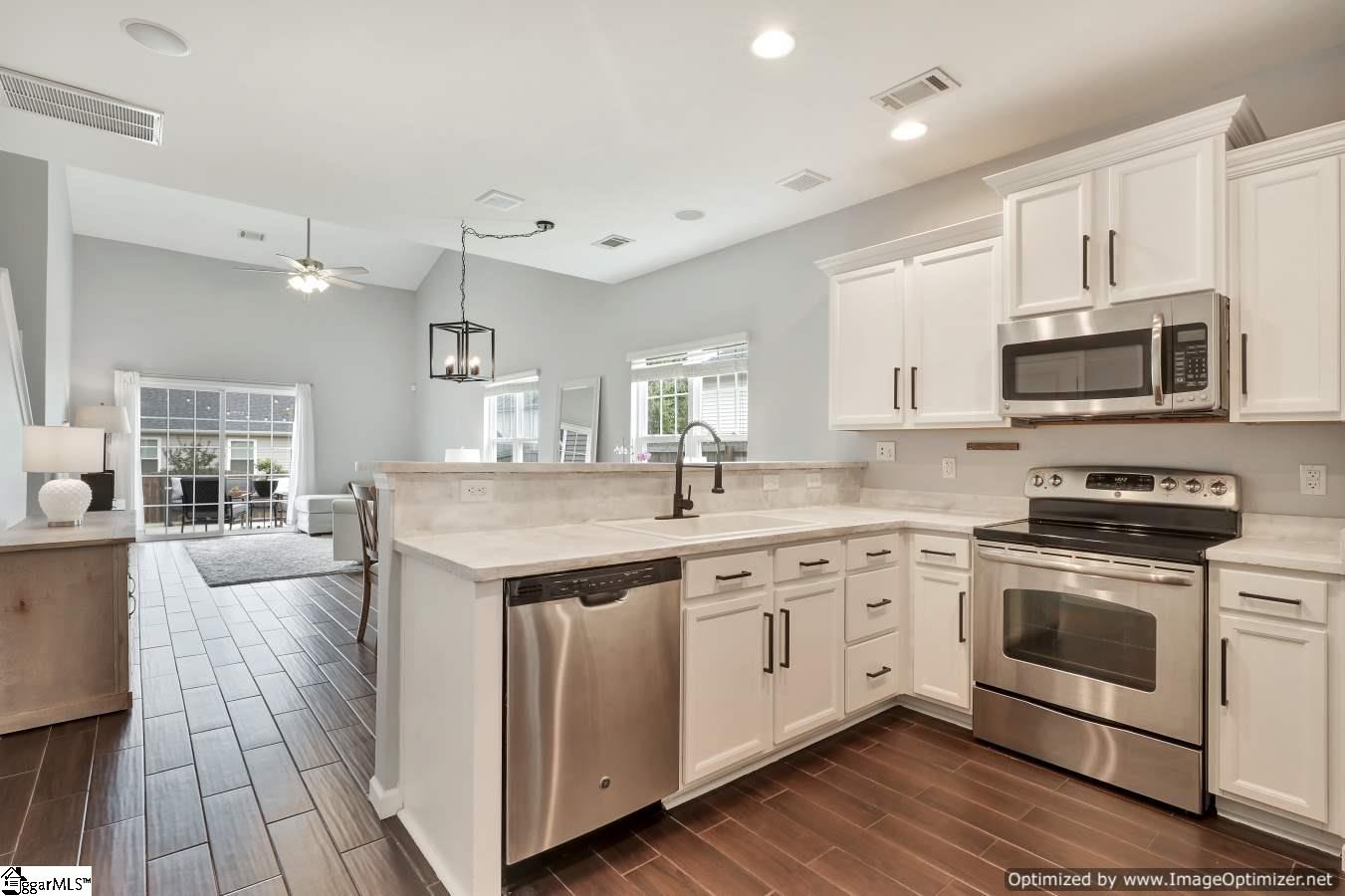 205 Rivers Edge Circle Simpsonville, SC 29680 - Photo 14 of 31