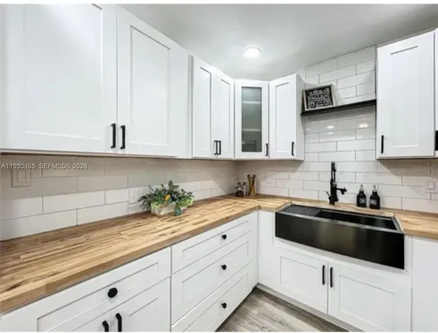 $2,850 | 5345 Avon Court, Orlando, FL 32807