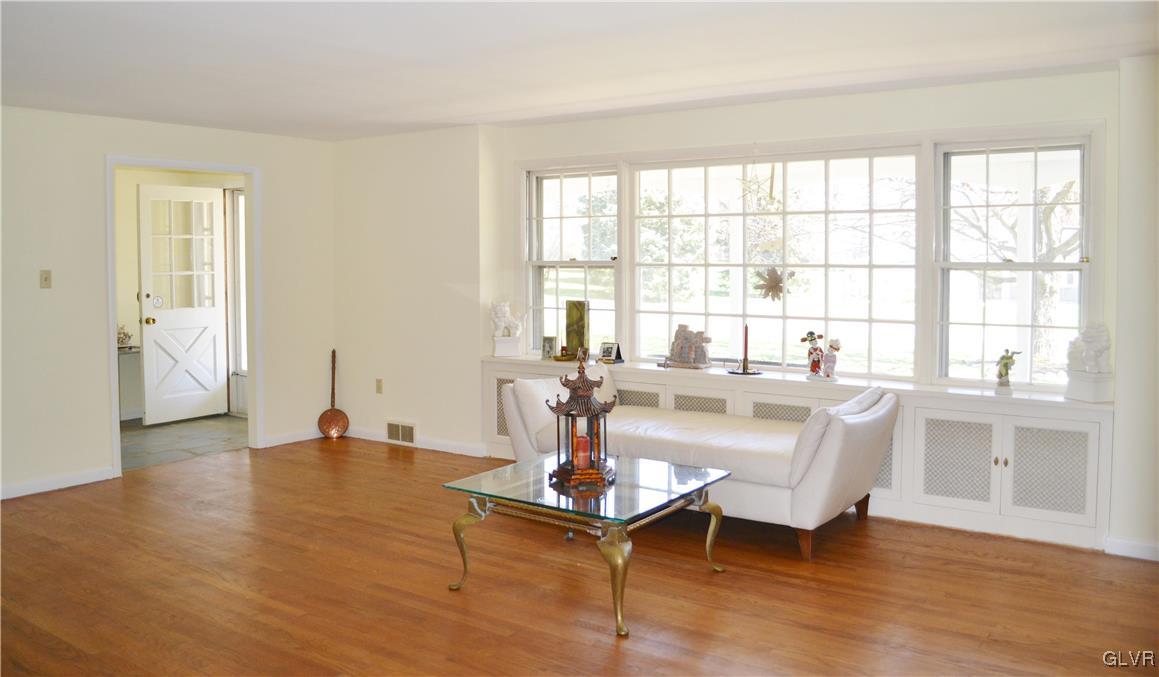 355 Wedgewood Road Bethlehem, PA 18017 - Photo 4 of 27 To the left of the front door, you enter this expa