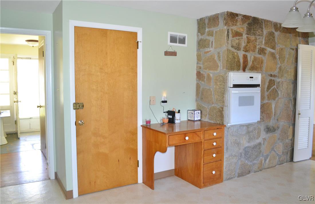 355 Wedgewood Road Bethlehem, PA 18017 - Photo 7 of 27 The kitchen in the back of the home has an oven th
