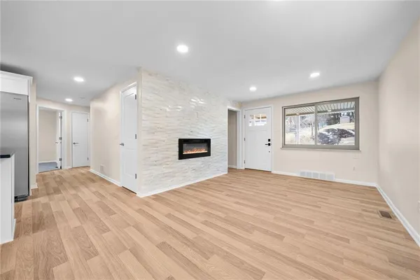 $450,000 | 26 Seneca Road, Pittsburgh, PA 15241