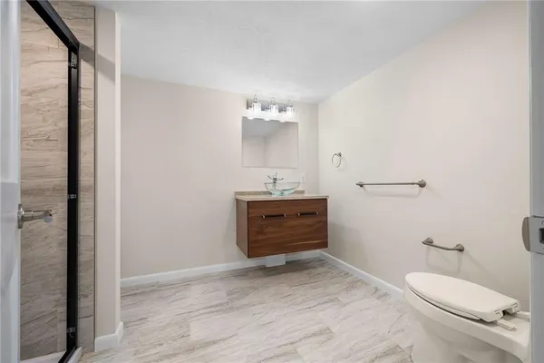 $450,000 | 26 Seneca Road, Pittsburgh, PA 15241