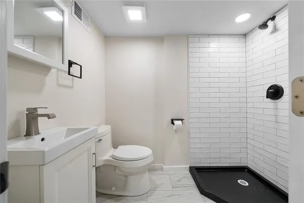 $450,000 | 26 Seneca Road, Pittsburgh, PA 15241