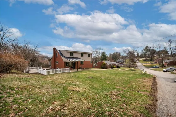 $450,000 | 26 Seneca Road, Pittsburgh, PA 15241