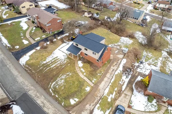 $450,000 | 26 Seneca Road, Pittsburgh, PA 15241