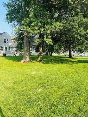 $124,000 | 627 Vest Avenue, Valley Park, MO 63088