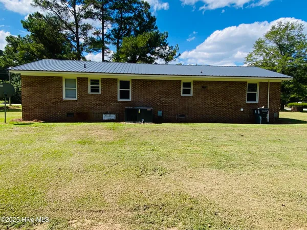 $169,000 | 1924 Mille Christine Road, Whiteville, NC 28472