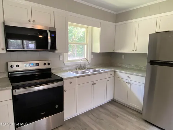 $169,000 | 1924 Mille Christine Road, Whiteville, NC 28472