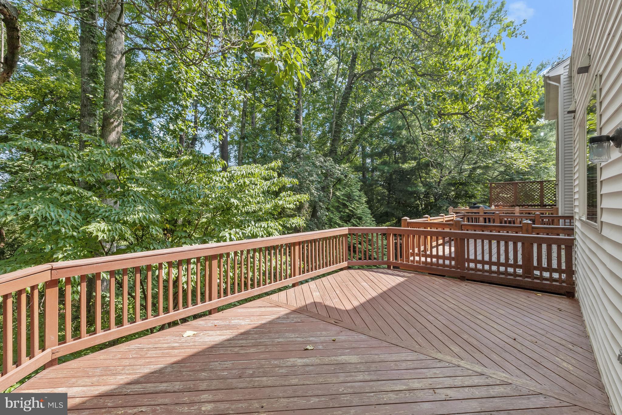 4603 Buckhorn Ridge Fairfax, VA 22030 - Photo 34 of 55 Deck