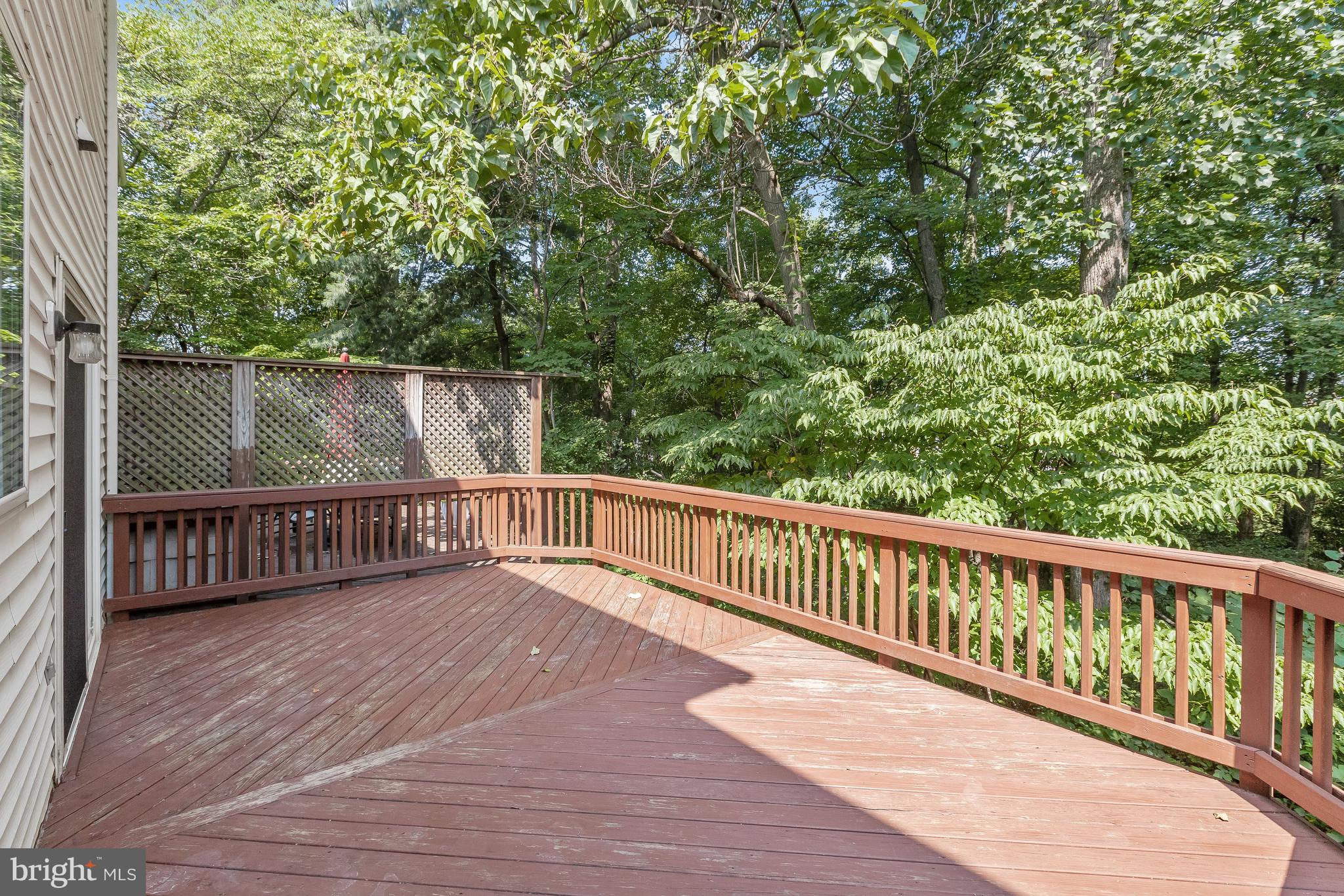 4603 Buckhorn Ridge Fairfax, VA 22030 - Photo 35 of 55 Deck