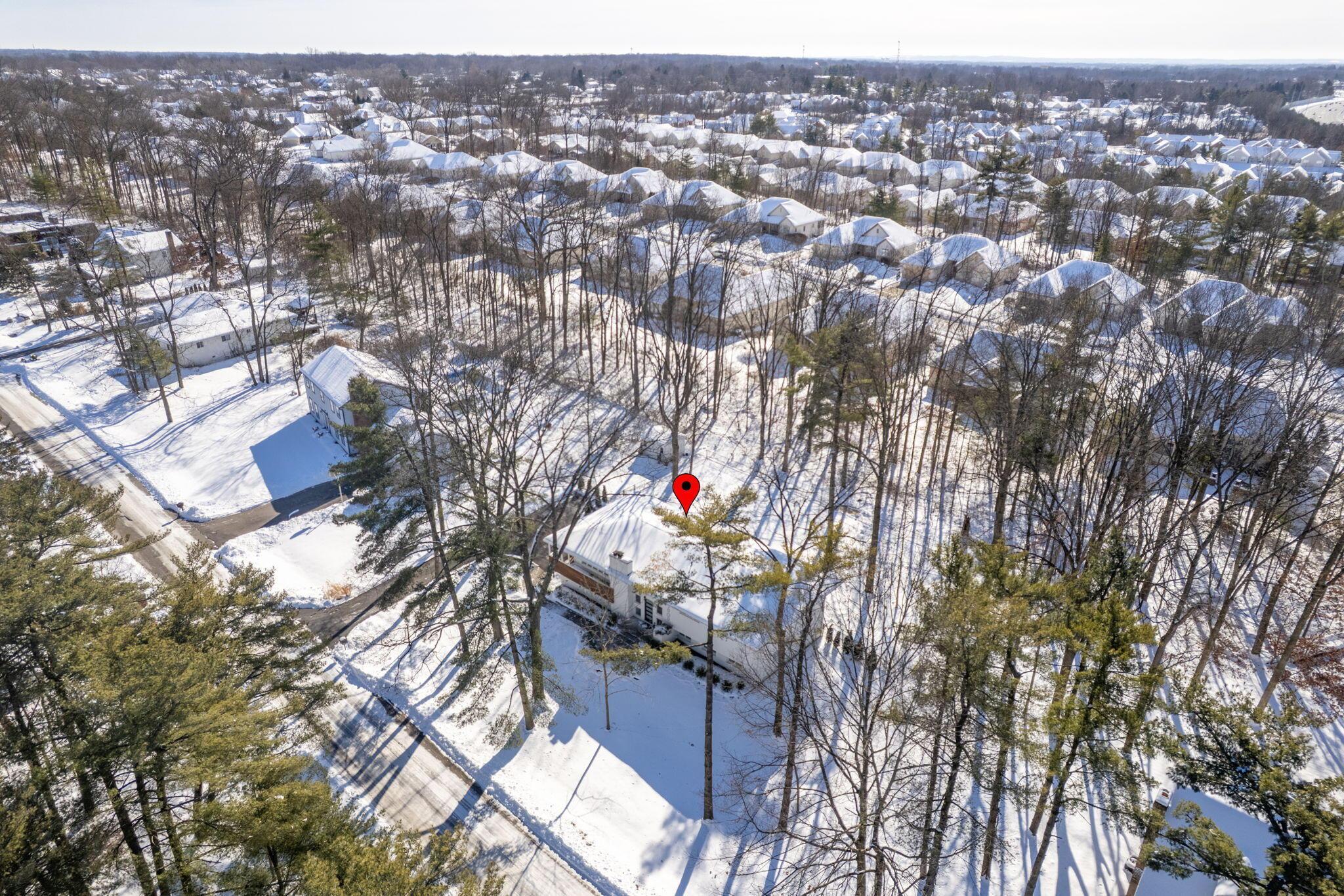 5909 Whitman Road Columbus, OH 43213 - Photo 73 of 86 74-web-or-mls-DJI_0007-HDR-Edit