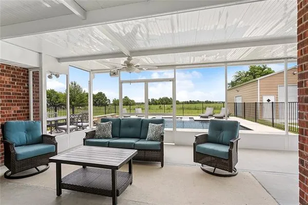 $385,000 | 313 Luke Drive, Des Allemands, LA 70030