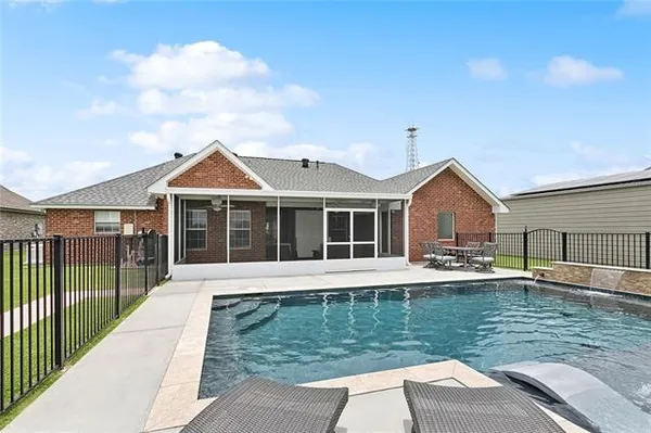 $385,000 | 313 Luke Drive, Des Allemands, LA 70030