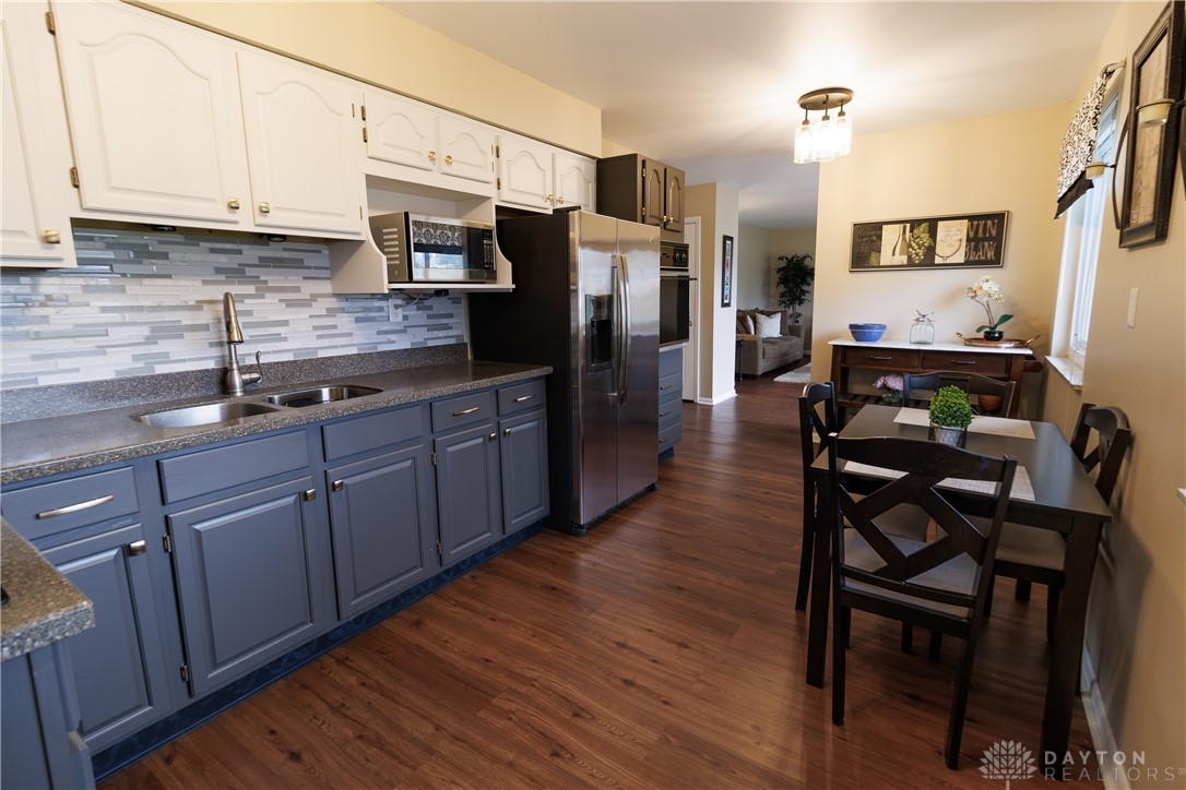 1806 East Lytle 5 Points Road Dayton, OH 45458 - Photo 6 of 18