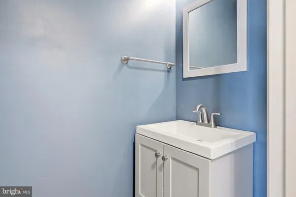 $394,999 | 486 Calvert Circle, Bunker Hill, WV 25413