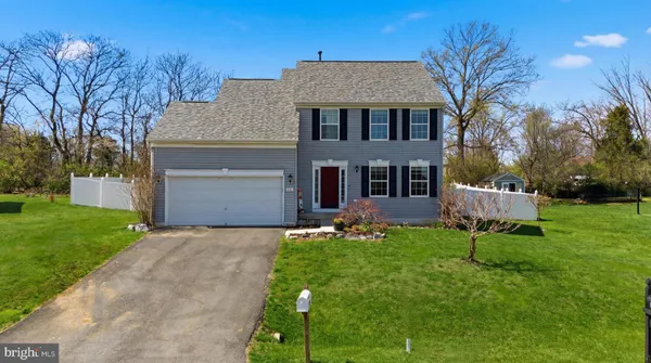 $394,999 | 486 Calvert Circle, Bunker Hill, WV 25413