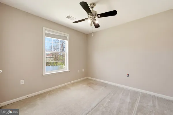 $394,999 | 486 Calvert Circle, Bunker Hill, WV 25413