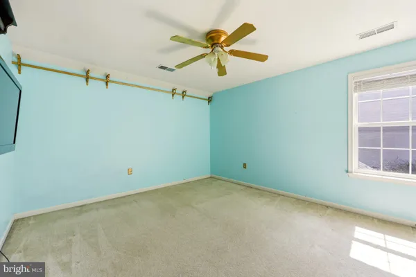 $394,999 | 486 Calvert Circle, Bunker Hill, WV 25413