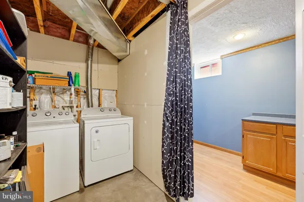 $394,999 | 486 Calvert Circle, Bunker Hill, WV 25413