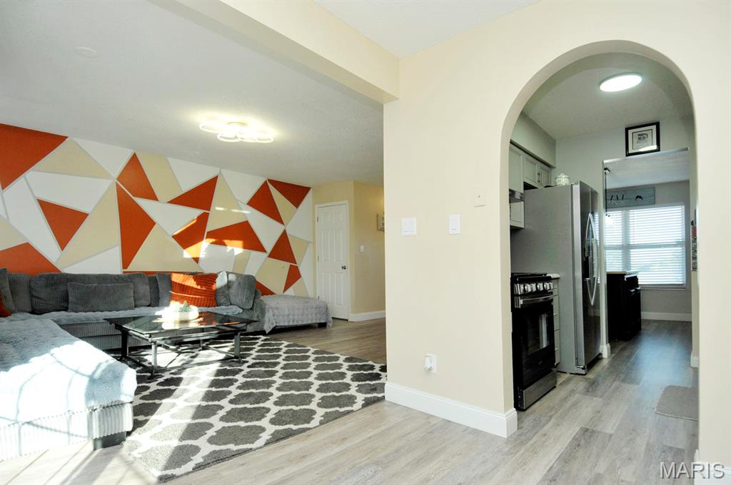2343 Telegraph Road St. Louis, MO 63125 - Photo 6 of 61 Gallery Image 6