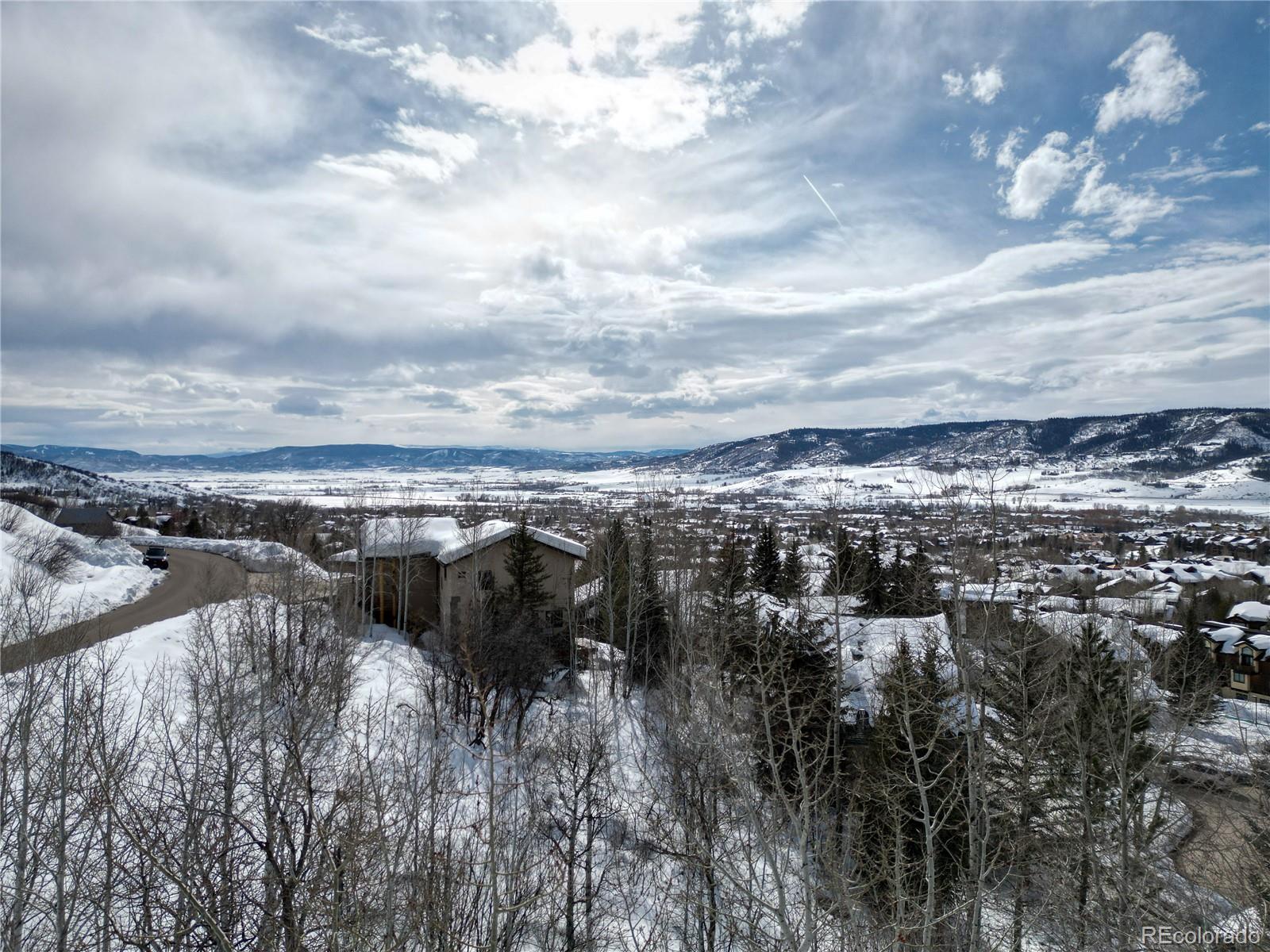 2635 Longthong Road Steamboat Springs, CO 80487 - Photo 4 of 14