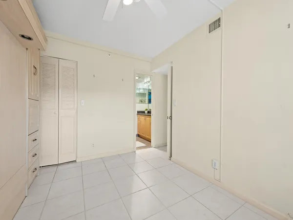 $3,000 | 3300 South Ocean Boulevard, Unit 123C, Highland Beach, FL 33487