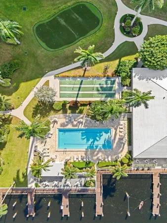 $3,000 | 3300 South Ocean Boulevard, Unit 123C, Highland Beach, FL 33487