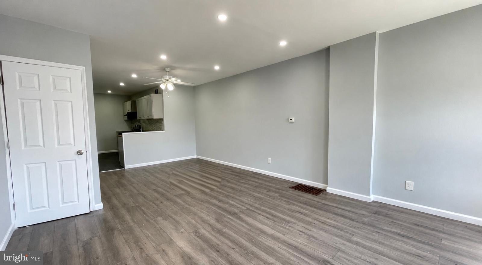 103 Thurlow Street, Unit 306 Chester, PA 19013 - Photo 3 of 18