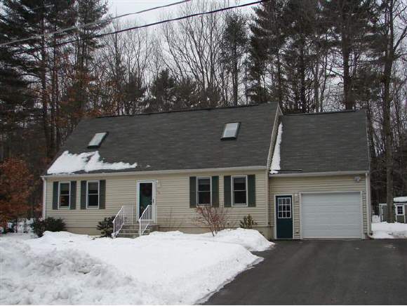 33 Capitol Circle Rochester, NH 03867 - Photo 1 of 1