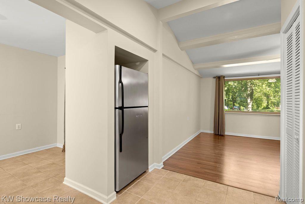 1804 Payson Road Walled Lake, MI 48390 - Photo 17 of 21 Gallery Image 17